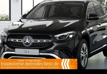 Mercedes-Benz GLA 200 10.229 km 37.990 &euro; Stuttgart 70469