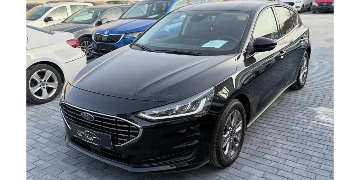 Ford Focus 25.238 km 16.990 &euro; Magstadt 71106