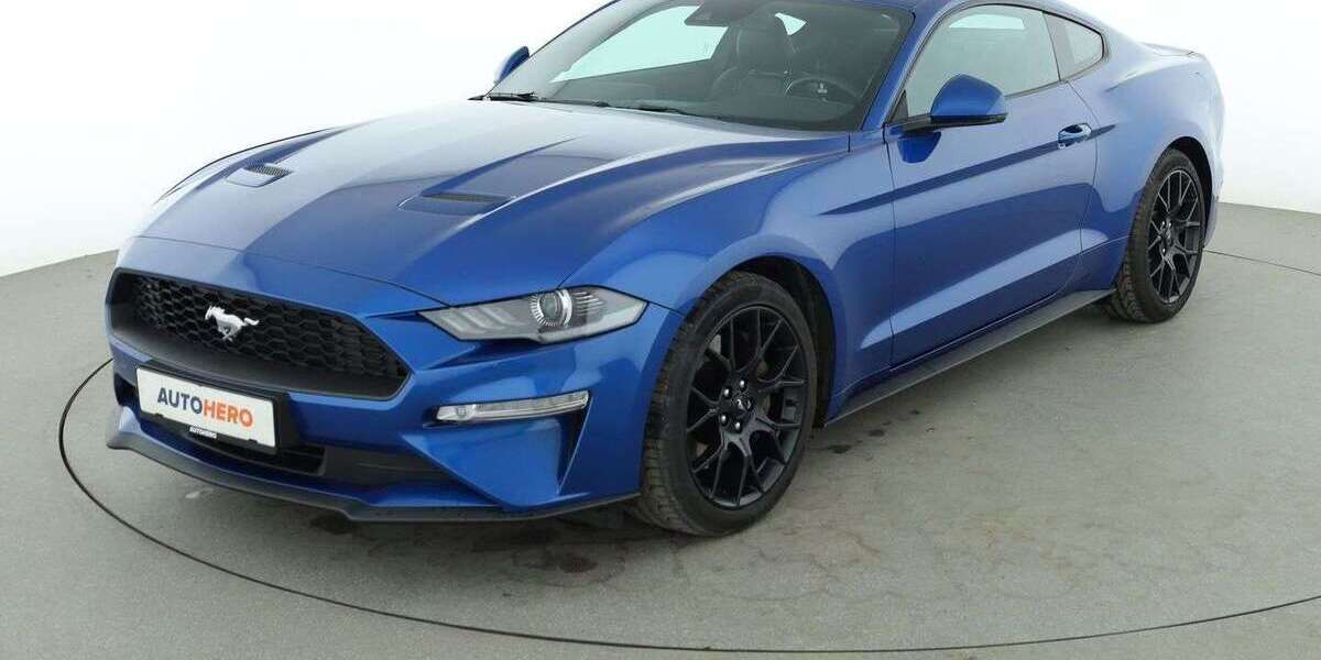 Ford Mustang 48.107 km 30.140 &euro; Stuttgart 70195