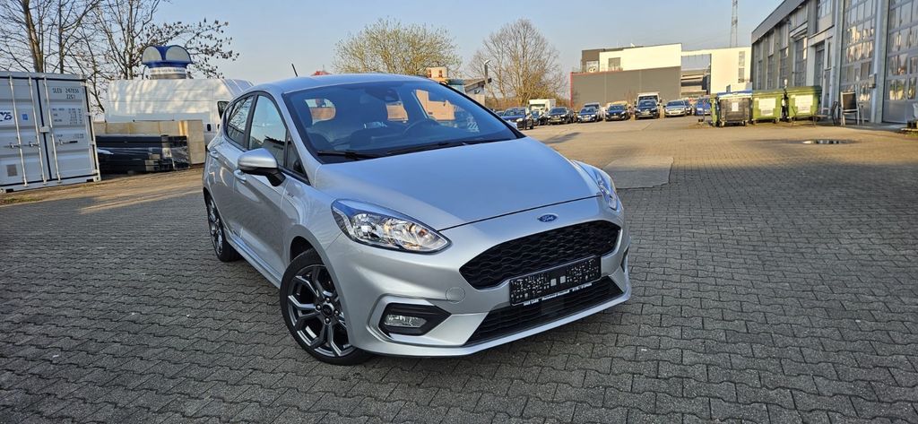 Ford Fiesta 151.345 km 7.800 &euro; Waiblingen Neustadt ( 15 km von Stuttgart ) 71336