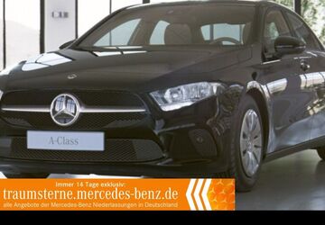 Mercedes-Benz A 200 96.339 km 26.990 &euro; Stuttgart 70469