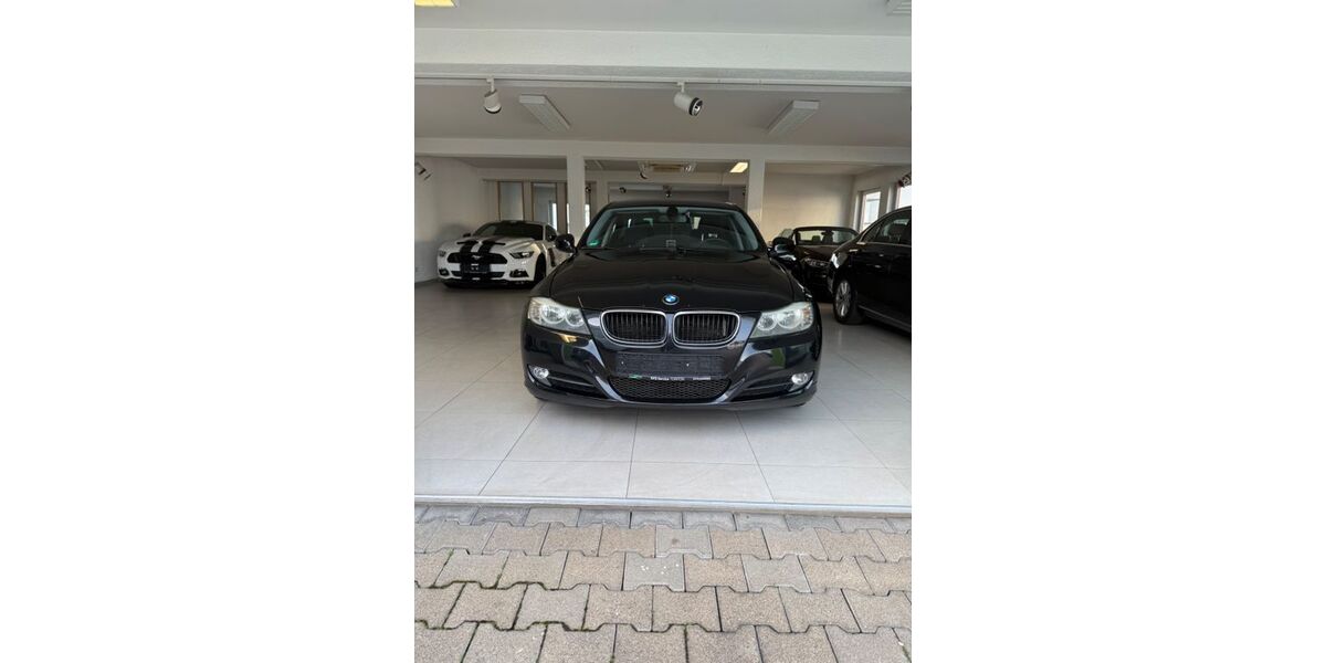 BMW 318 203.000 km 4.999 &euro; Filderstadt 70794