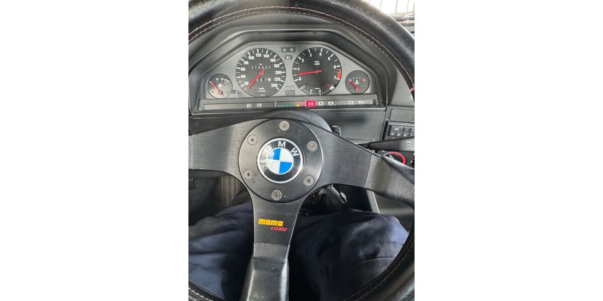 BMW 325 216.603 km 22.000 &euro; Leinfelden-Echterdingen 70771