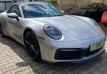 Porsche 992 33.000 km 118.992 &euro; Leinfelden-Echterdingen 70771