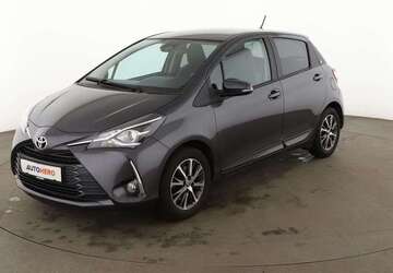 Toyota Yaris 42.069 km 13.470 &euro; Stuttgart 70195