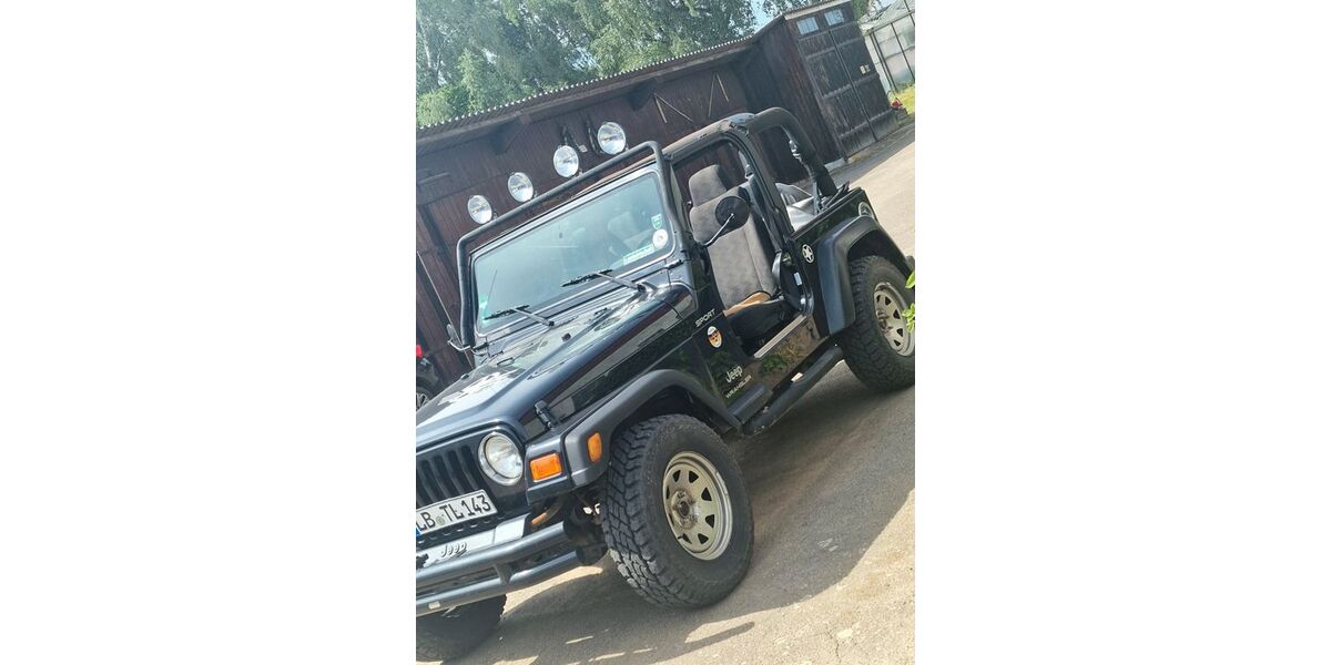Jeep Wrangler 157.000 km 16.900 &euro; Möglingen 71696