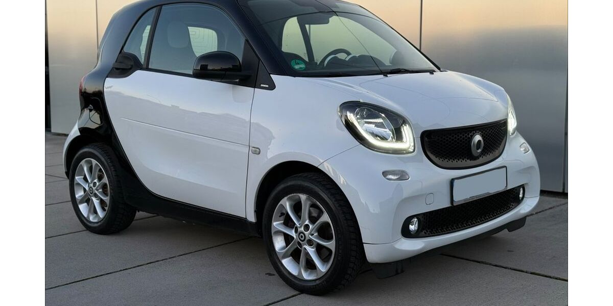Smart ForTwo 54.500 km 11.000 &euro; Stuttgart 70469
