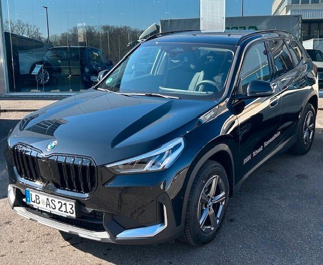 BMW X1 18.000 km 36.700 &euro; Kornwestheim 70806