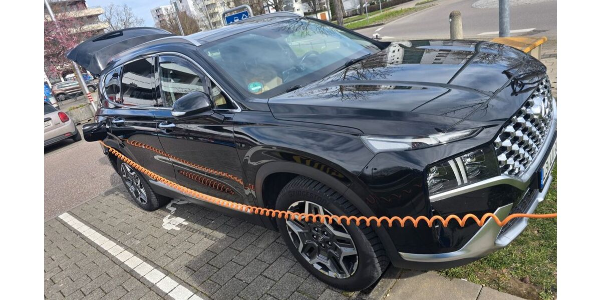 Hyundai SANTA FE 98.000 km 27.800 &euro; Bietigheim-Bissingen 74321