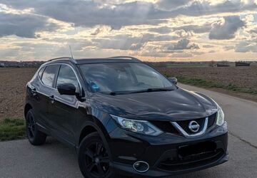 Nissan Qashqai 158.000 km 11.850 &euro; Altenriet 72657
