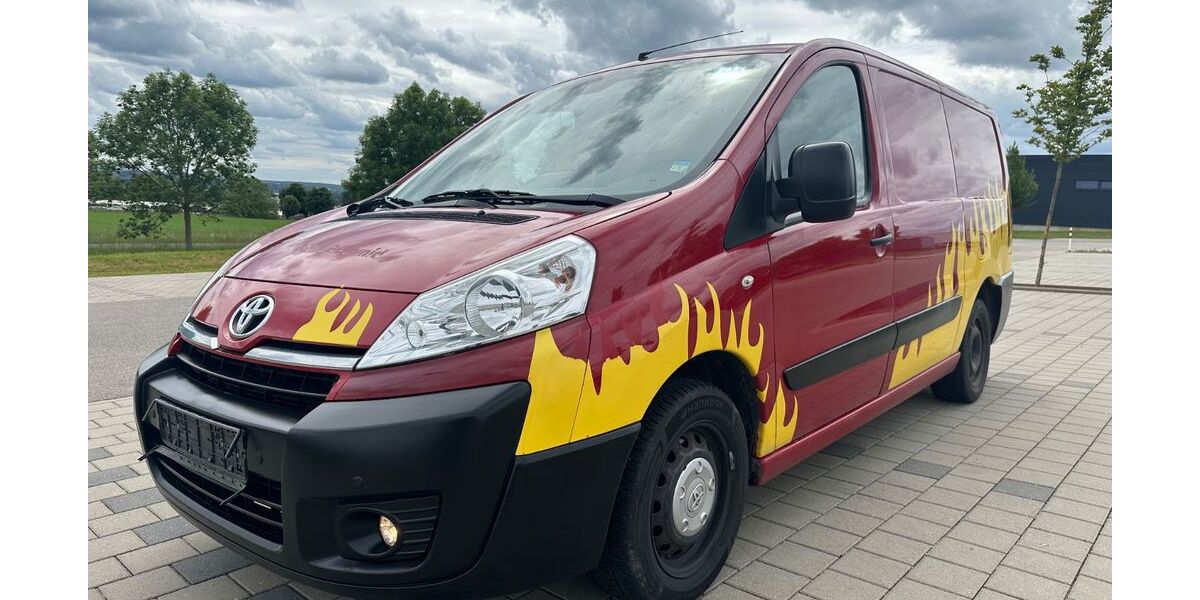 Toyota Proace (Verso) 131.000 km 8.999 &euro; Schönaich 71101