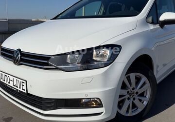 VW Touran 140.636 km 23.490 &euro; Böblingen/Stuttgart 71034