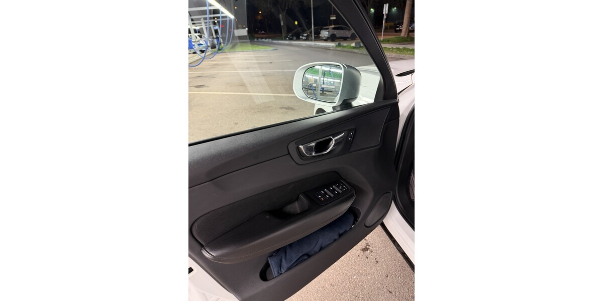 Volvo XC 60 148.000 km 25.100 &euro; Holzmaden 73271