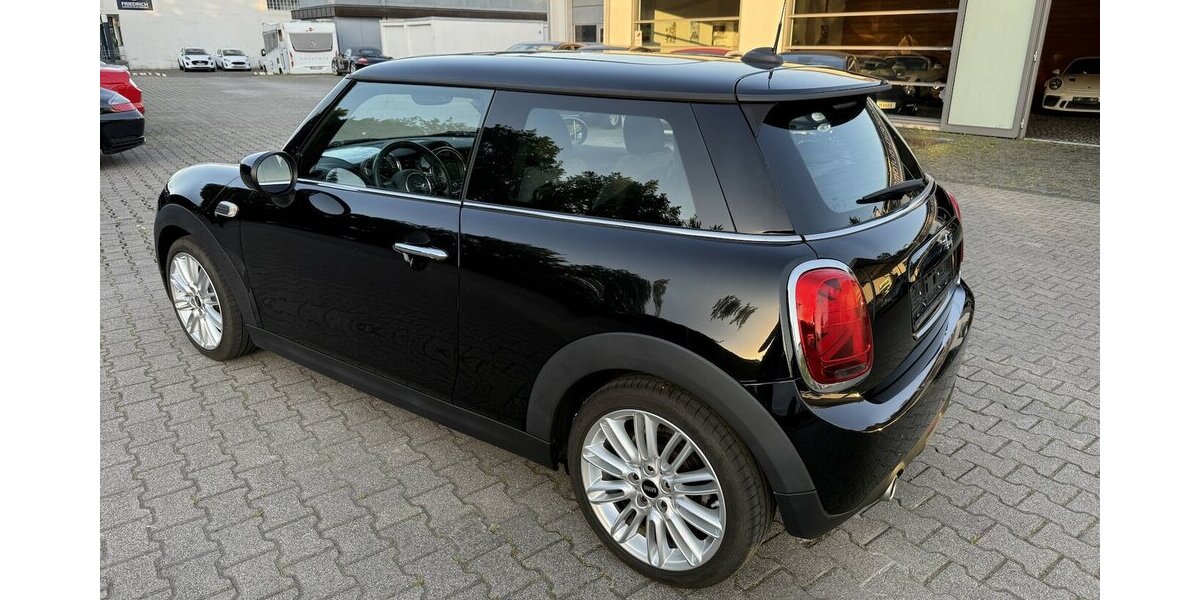 Mini Cooper Chilli II*1.Hand,LED,Panorama,Teilleder* 138.000 km 10.750 &euro; Schorndorf 73614