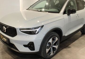 Volvo XC40 10.000 km 40.890 &euro; Bietigheim-Bissingen 74321