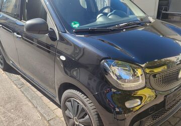 Smart ForFour 81.412 km 7.399 &euro; Stuttgart 70327