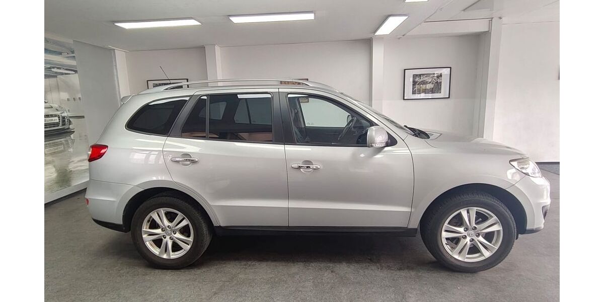 Hyundai SANTA FE 200.000 km 6.490 &euro; Asperg/Ludwigsburg bei Stuttgart 71679