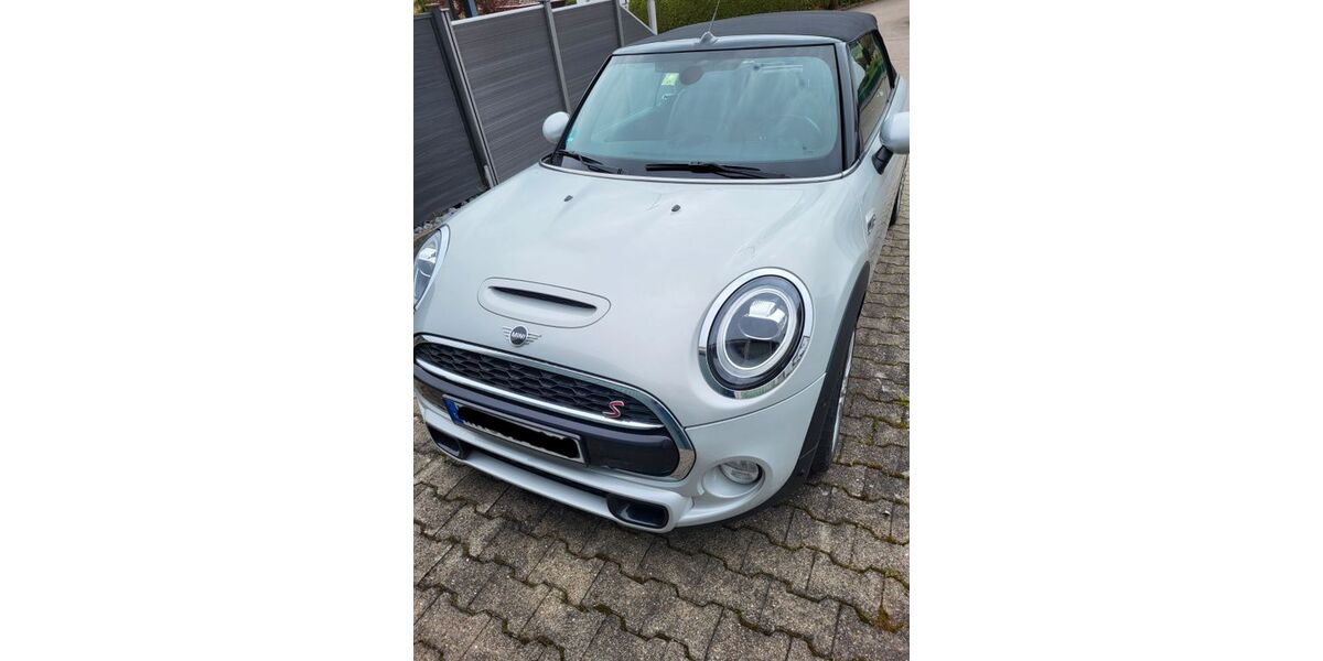 Mini Cooper S Cabrio 65.000 km 20.500 &euro; Weissach i.T. 71554