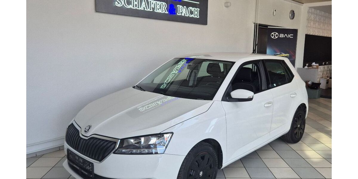 Skoda Fabia 23.350 km 13.390 &euro; Backnang 71522