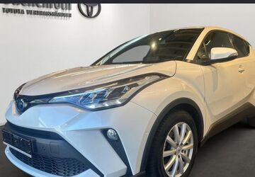 Toyota C-HR 30.500 km 23.490 &euro; Ludwigsburg 71636