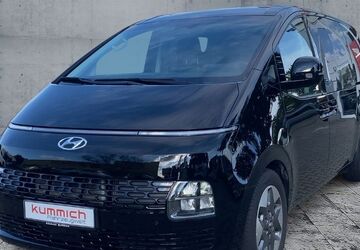 Hyundai STARIA 40.388 km 41.881 &euro; Göppingen 73037