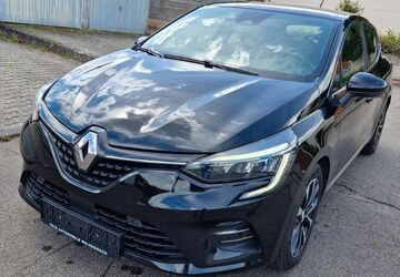 Renault Clio 153.000 km 9.400 &euro; Waiblingen OT Hegnach 71334