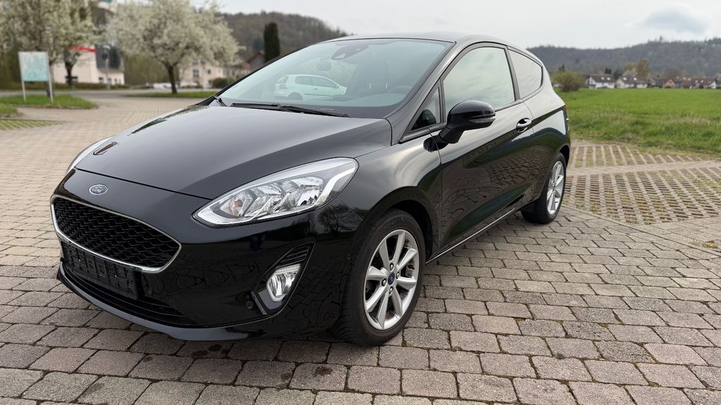 Ford Fiesta 47.000 km 12.450 &euro; Hattenhofen 73110