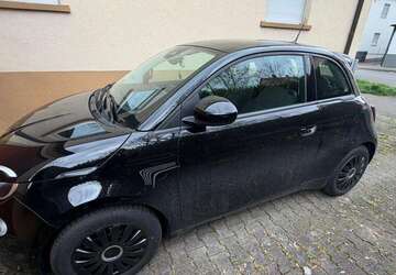 Fiat 500e 32.000 km 15.000 &euro; Stuttgart, Landeshauptstadt 70469