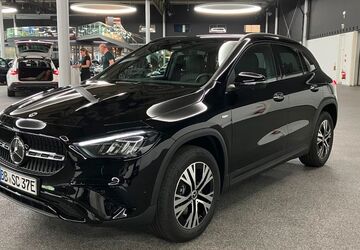 Mercedes-Benz GLA 250 17.000 km 44.000 &euro; Böblingen 71034