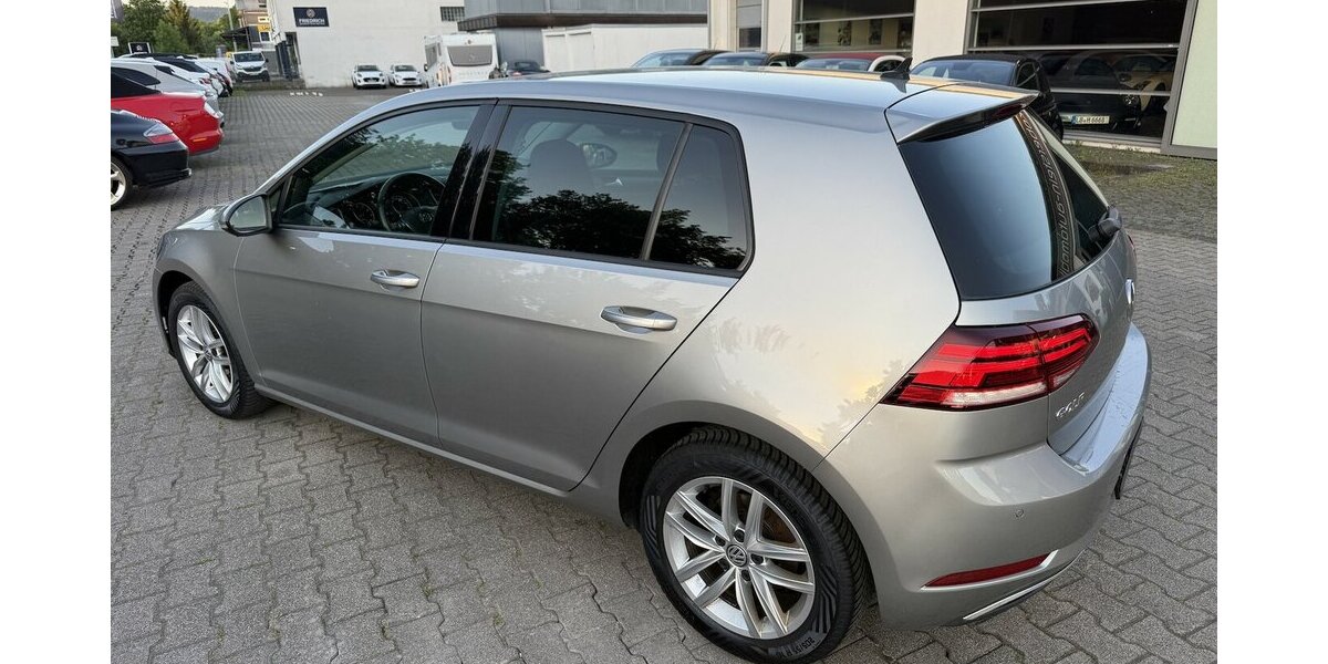 VW Golf VII 1.4 TSI*Standheizung,Apple Car Play* 123.000 km 9.850 &euro; Schorndorf 73614