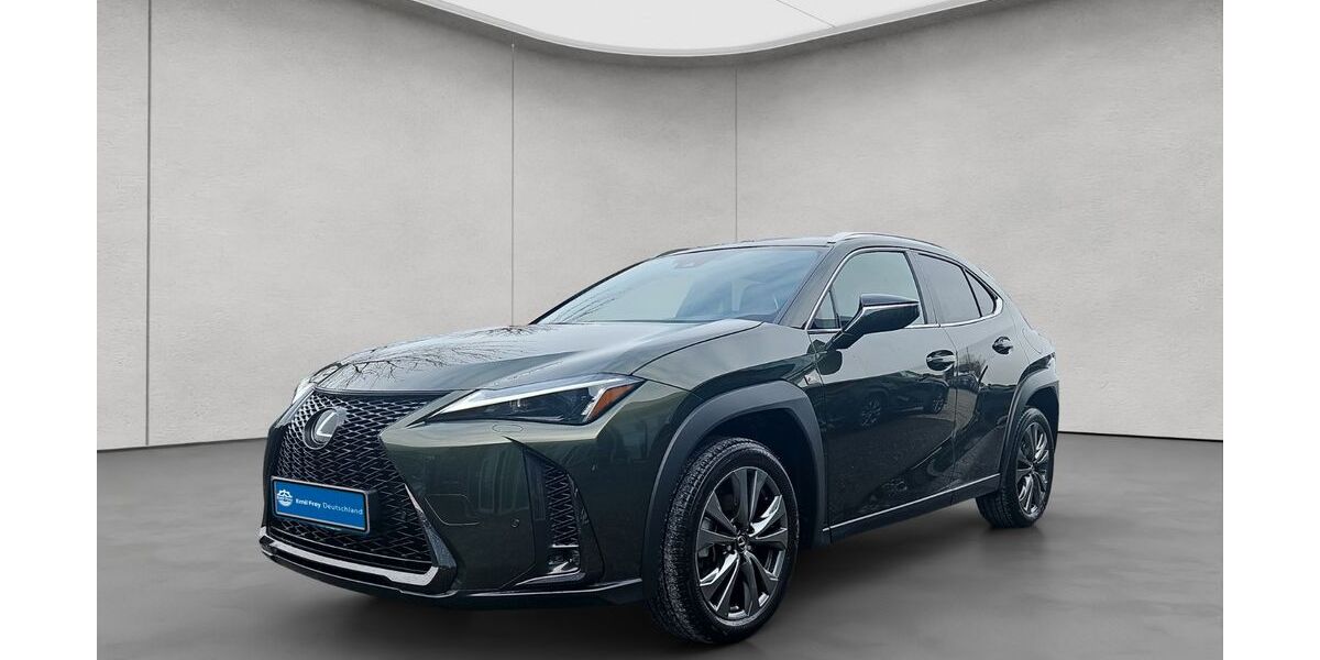 Lexus UX 13.877 km 34.990 &euro; Filderstadt 70794