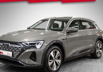 Audi Q8 e-tron 17.317 km 63.520 &euro; Stuttgart 70563