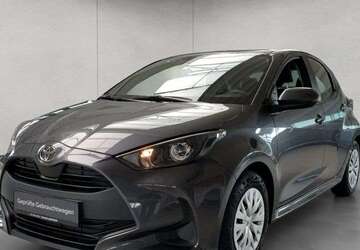 Toyota Yaris 17.500 km 19.450 &euro; Stuttgart 70469