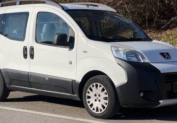 Peugeot Bipper 141.000 km 5.300 &euro; Fellbach 70736