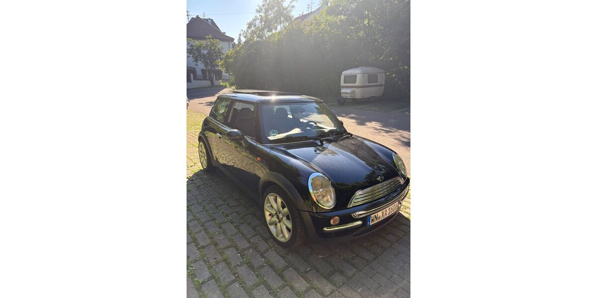 Mini Cooper 122.000 km 3.350 &euro; Weissach im Tal 71554