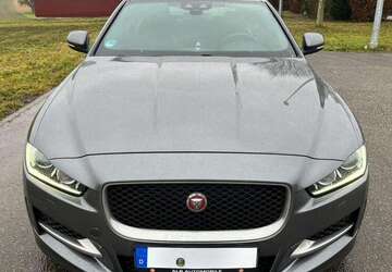 Jaguar XE 148.000 km 13.500 &euro; Fellbach 70736