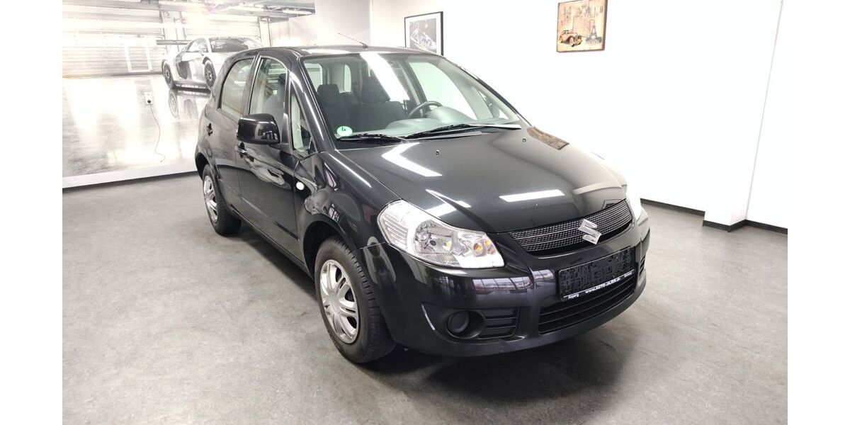 Suzuki SX4 150.000 km 2.990 &euro; Asperg/Ludwigsburg bei Stuttgart 71679