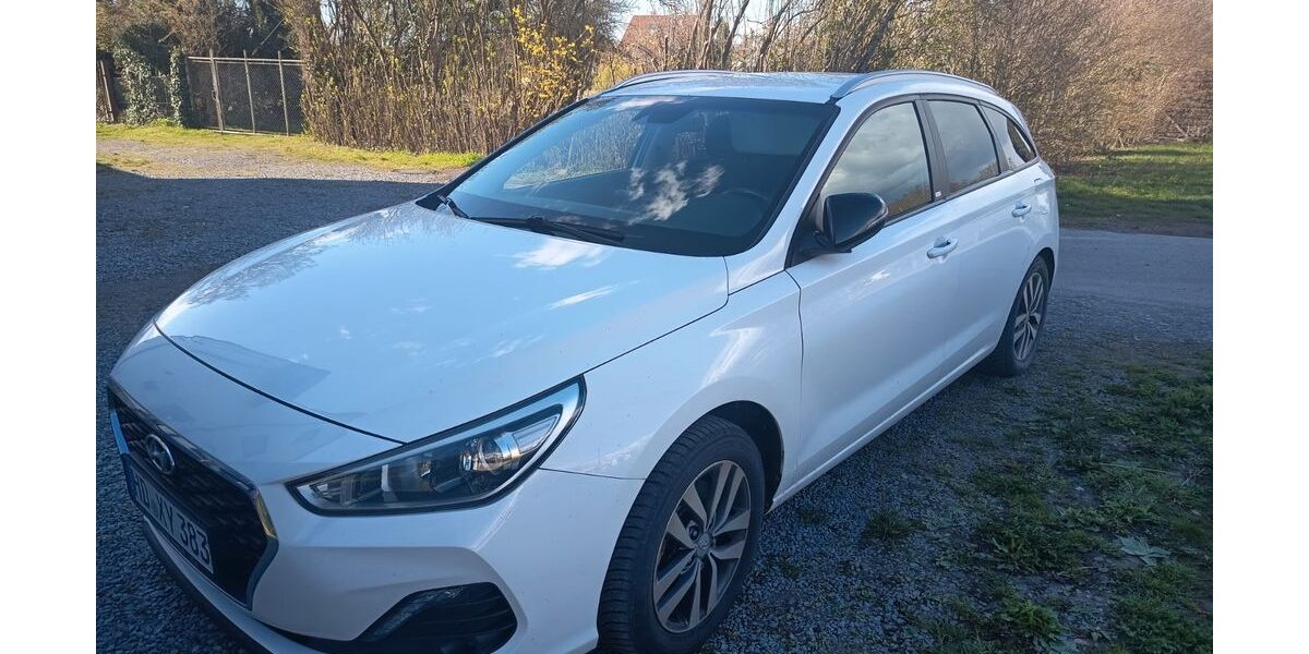 Hyundai i30 245.000 km 7.800 &euro; Burgstetten 71576