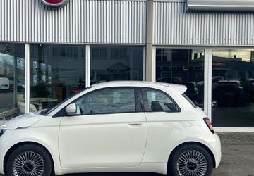 Fiat 500e 10.000 km 19.990 &euro; Asperg 71679