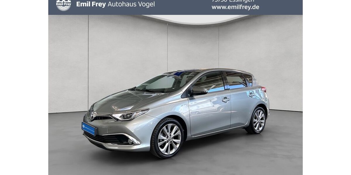 Toyota Auris 106.152 km 11.940 &euro; Esslingen 73730