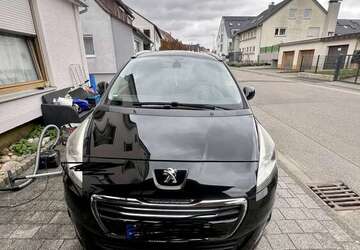Peugeot 5008 122.768 km 10.900 &euro; Weil Im Schönbuch 71093