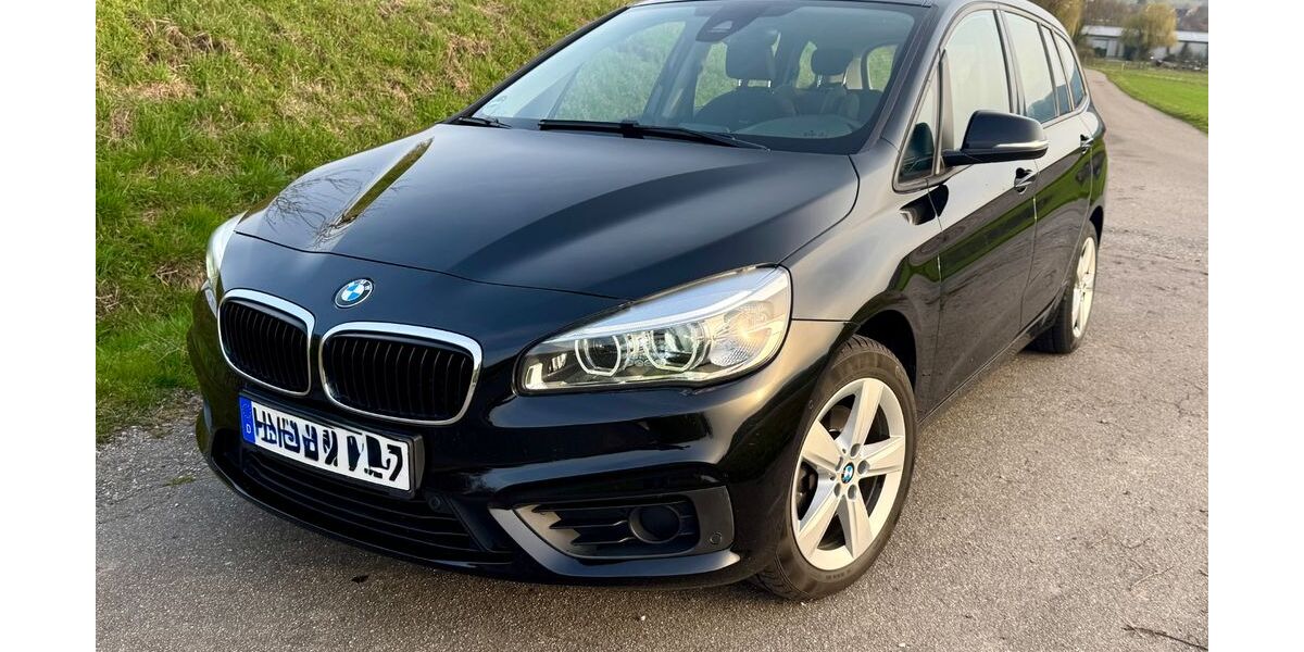 BMW 218 Gran Tourer 143.059 km 11.300 &euro; Löwenstein 74245