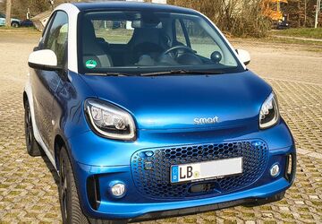 Smart ForTwo 48.000 km 9.299 &euro; Bietigheim-Bissingen 74321