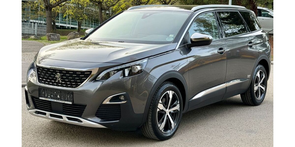 Peugeot 5008 155.000 km 12.498 &euro; Stuttgart 70469