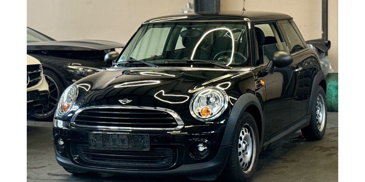Mini ONE 121.000 km 3.400 &euro; Stuttgart 70374