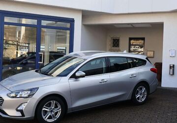 Ford Focus 40.900 km 18.650 &euro; Besigheim 74354