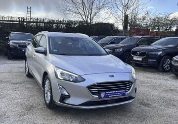 Ford Focus 100.000 km 12.479 &euro; Stuttgart 70567