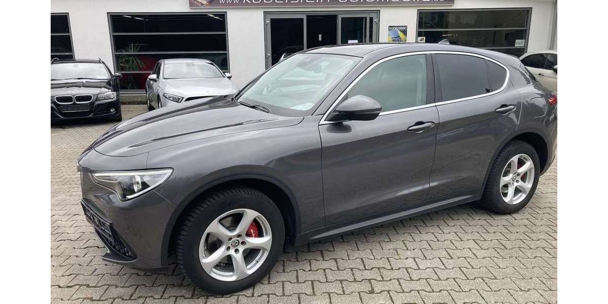 Alfa Romeo Stelvio 142.000 km 17.777 &euro; Schorndorf 73614