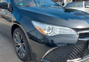 Toyota Camry 227.813 km 9.999 &euro; Fellbach 70736