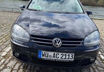 VW Golf 260.000 km 3.250 &euro; Wüstenrot 71543